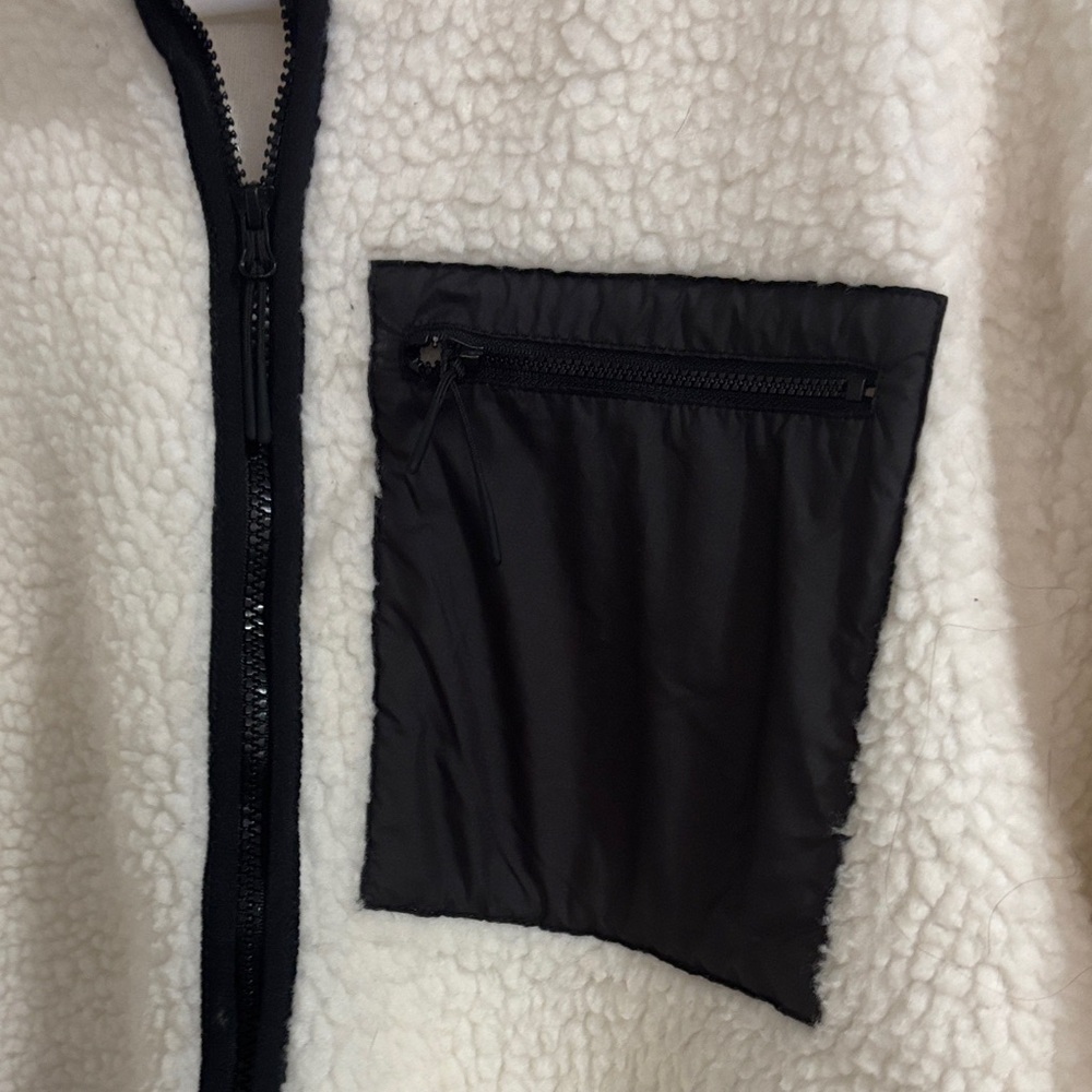 H&M Cream Teddy Jacket with Black Accents - Picture 3 of 4